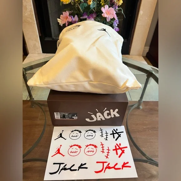 Size 9.5 - Jordan Jumpman Jack Travis Scott Bright CactusIn Hand